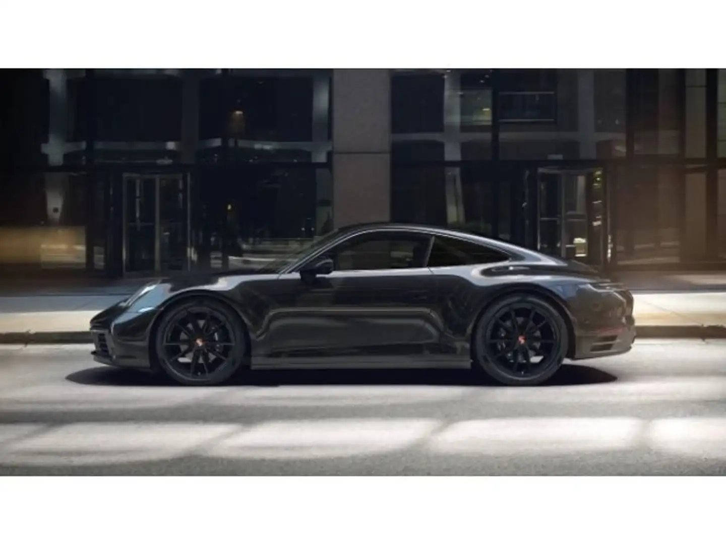 Porsche 992 (911) Carrera Noir - 2
