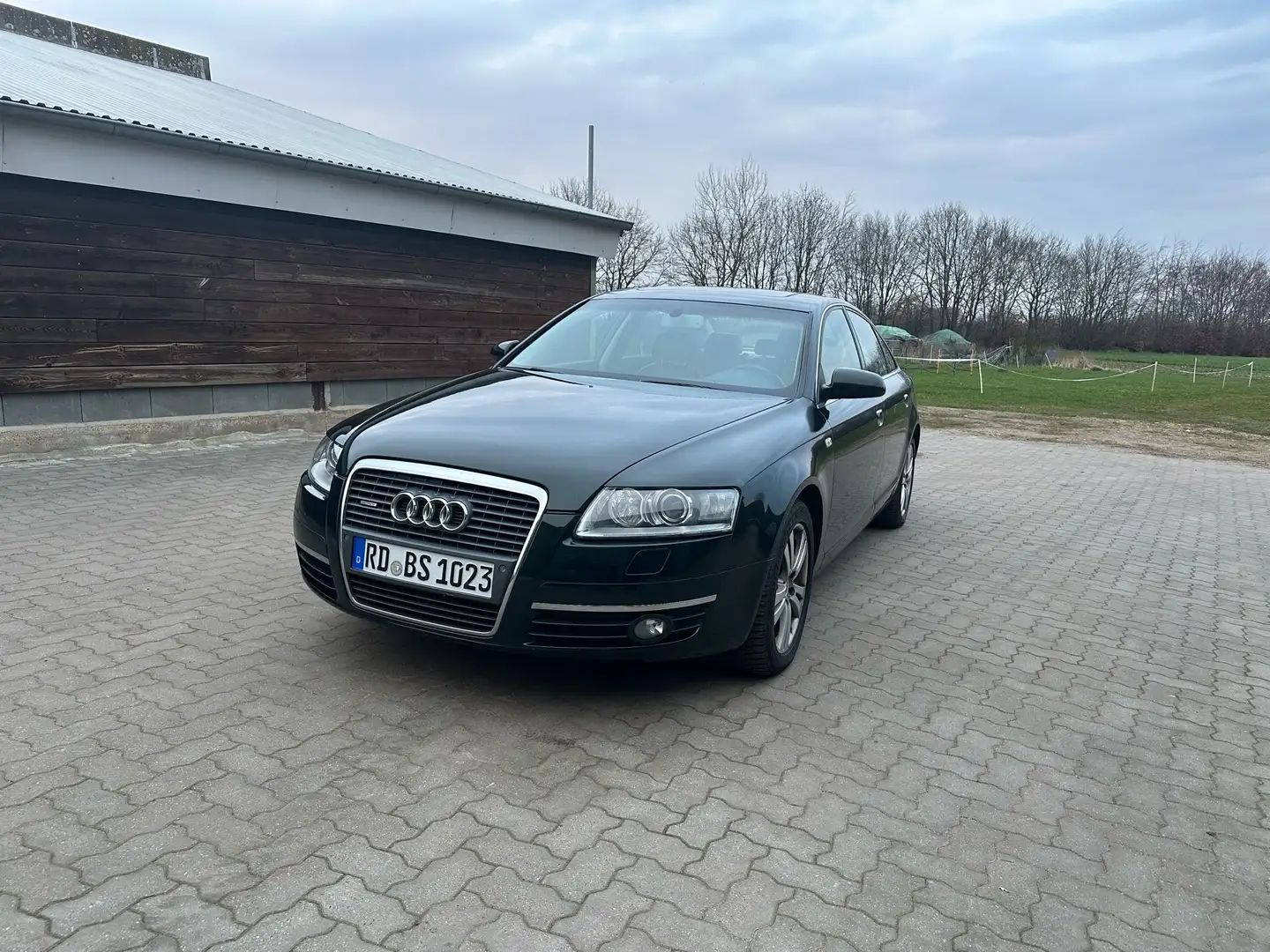 Audi A6 4.2 quattro (246kW) Green - 1