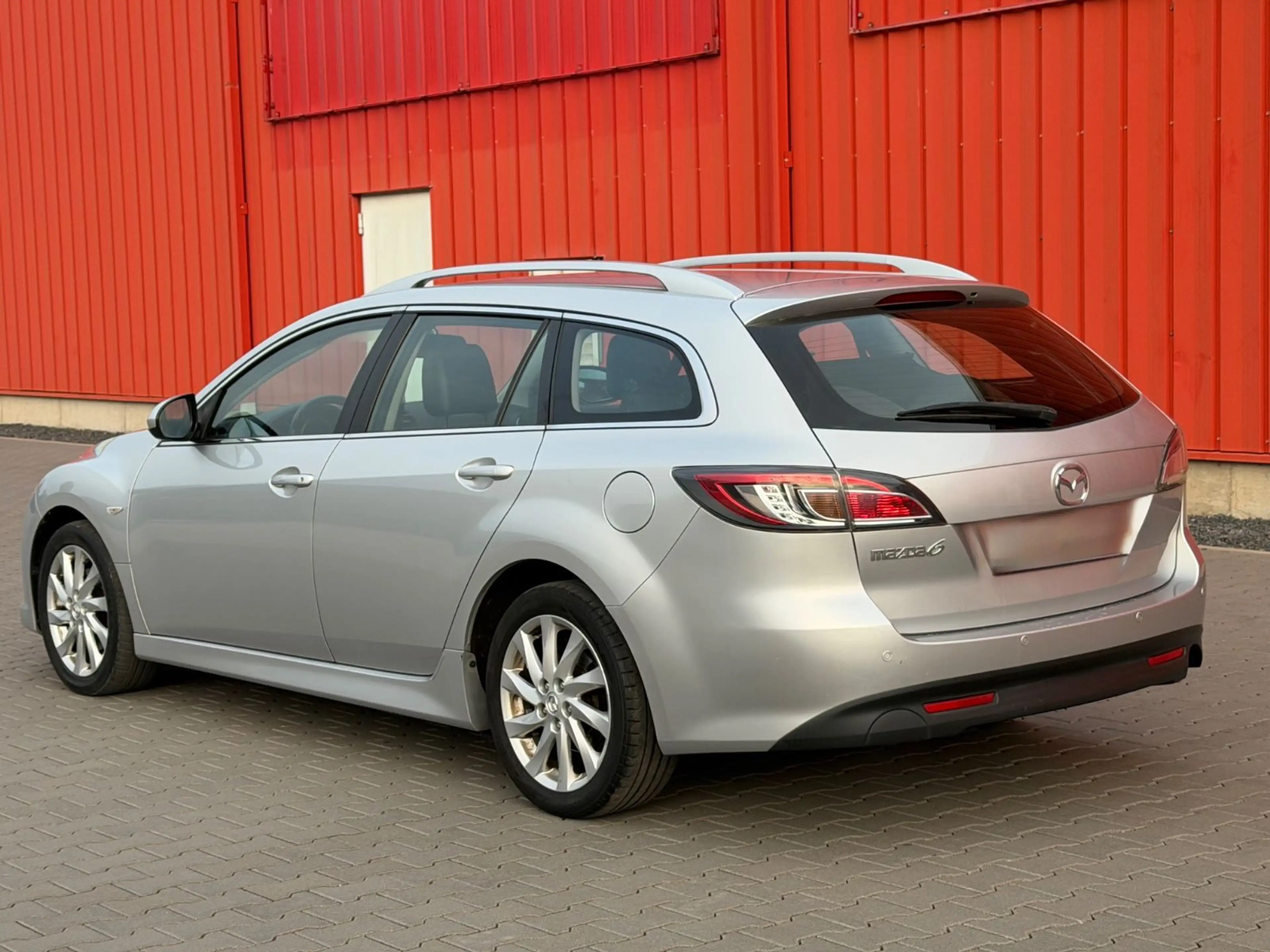 Mazda 6 Kombi 2.2 CRDT TÜV-NEU Klima Leder PDC BOSE — photo 3