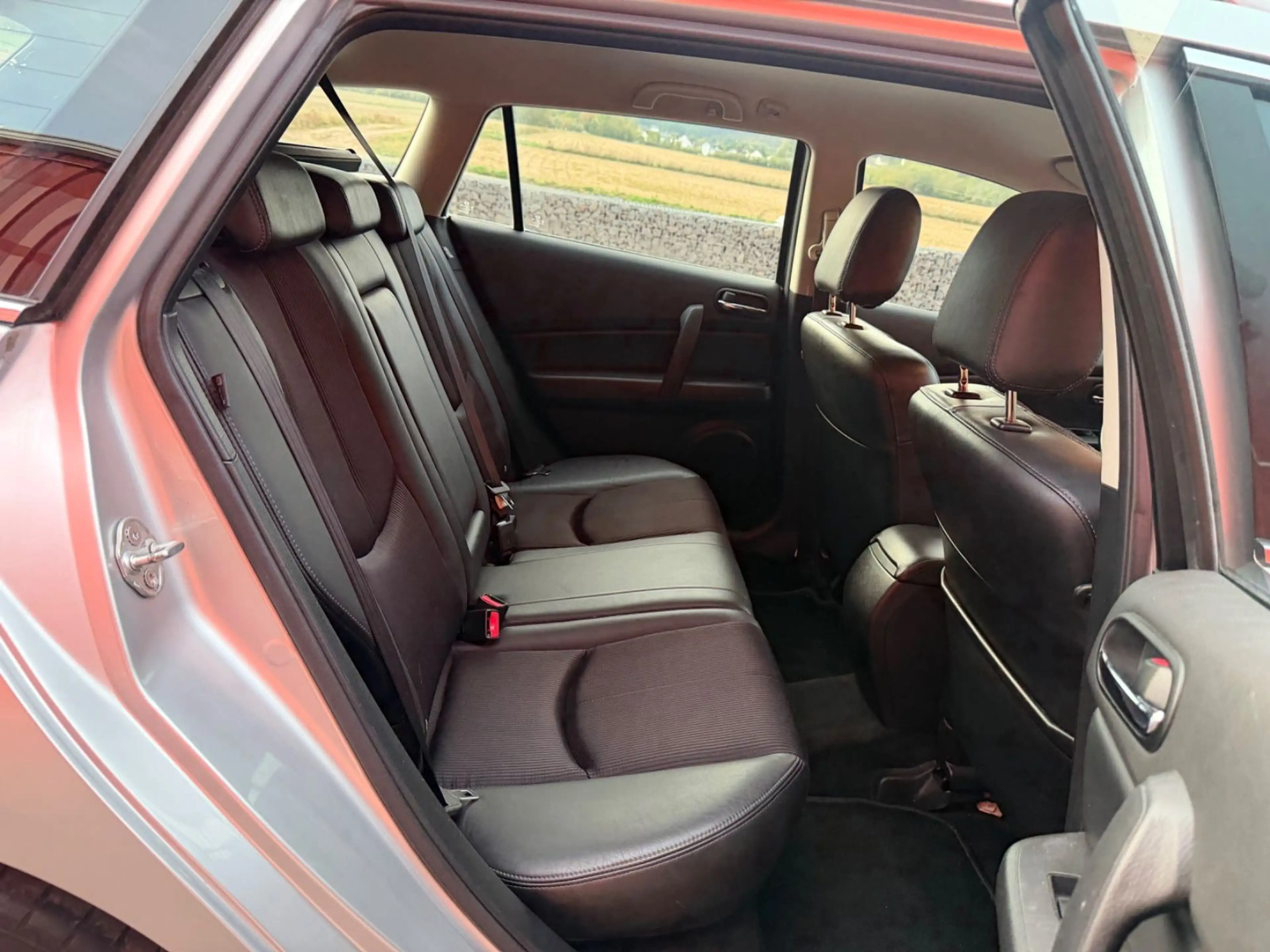 Mazda 6 Kombi 2.2 CRDT TÜV-NEU Klima Leder PDC BOSE — photo 15
