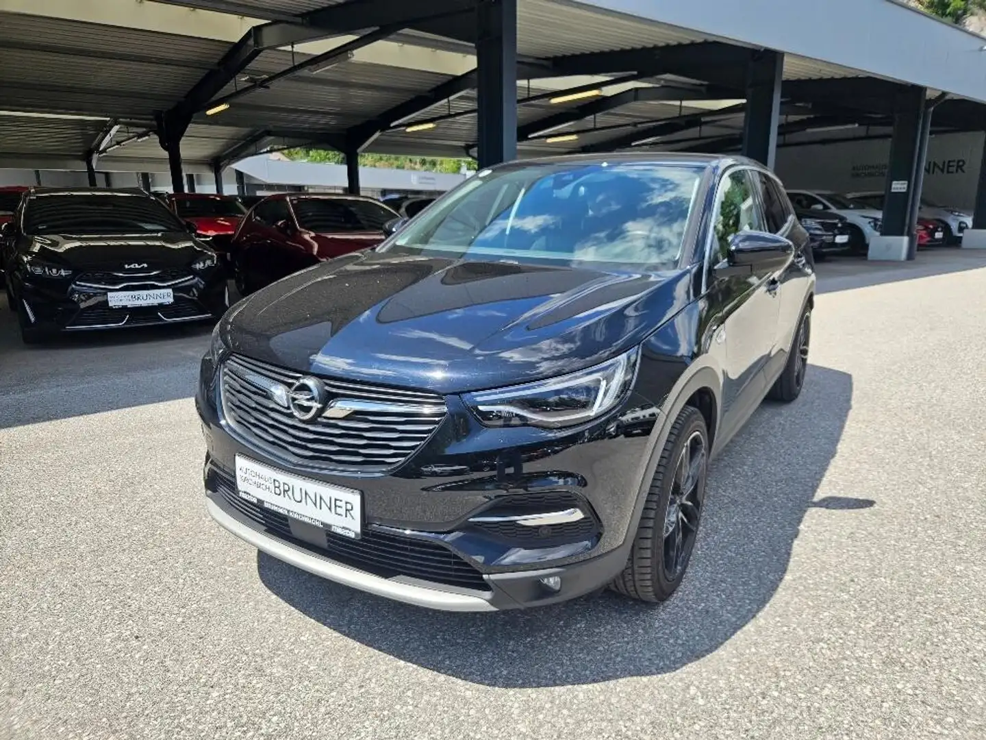 Opel Grandland X 1,6 CDTI BlueInjection Innovation Start/Stopp Schwarz - 2