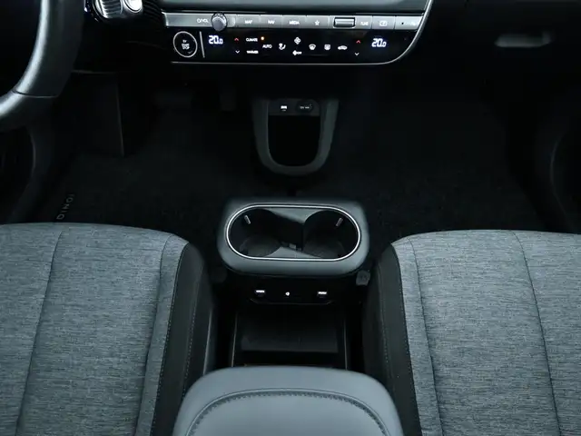 Hyundai Ioniq 5 view 13