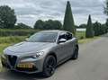 Alfa Romeo Stelvio 2.0t Q4 Veloce 280pk, pano, 20 inch! Grijs - thumbnail 2