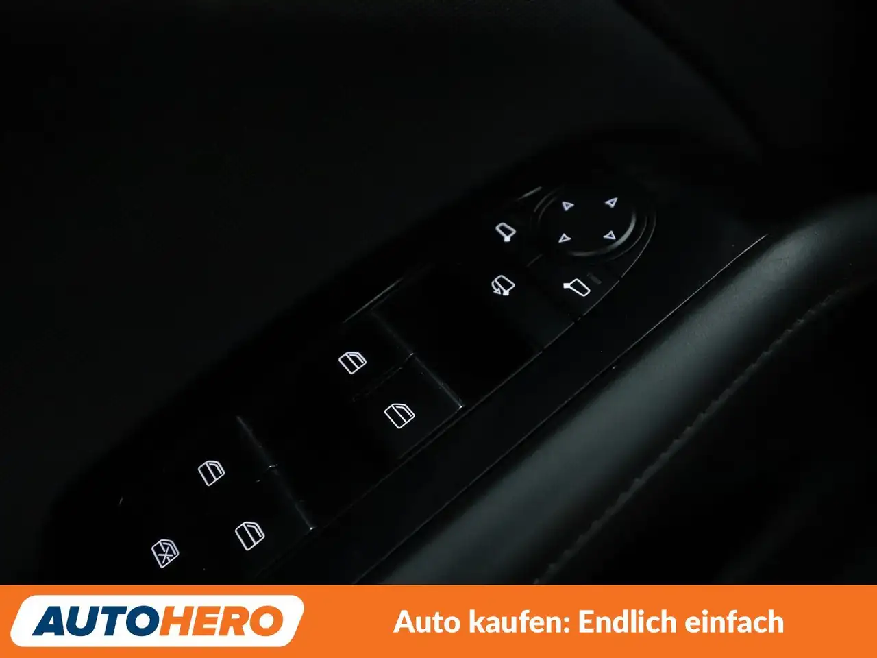 Mazda MAZDA3 2.0 Skyactiv-G Mild-Hybrid*NAVI*LED*ACC*PDC*, миниатюра 25