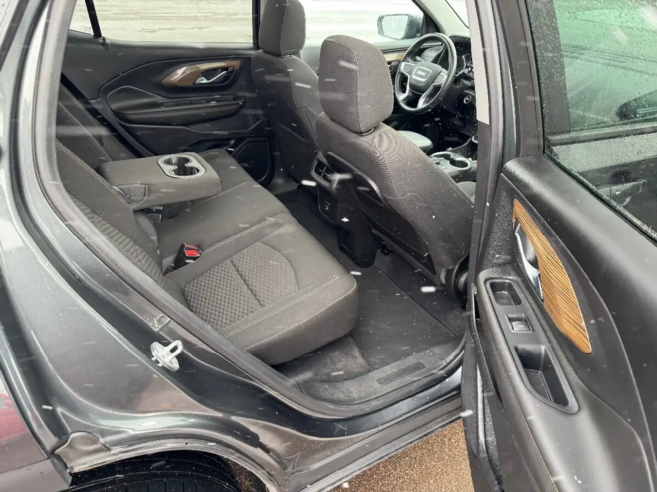 GMC Terrain снимка GMC Terrain
