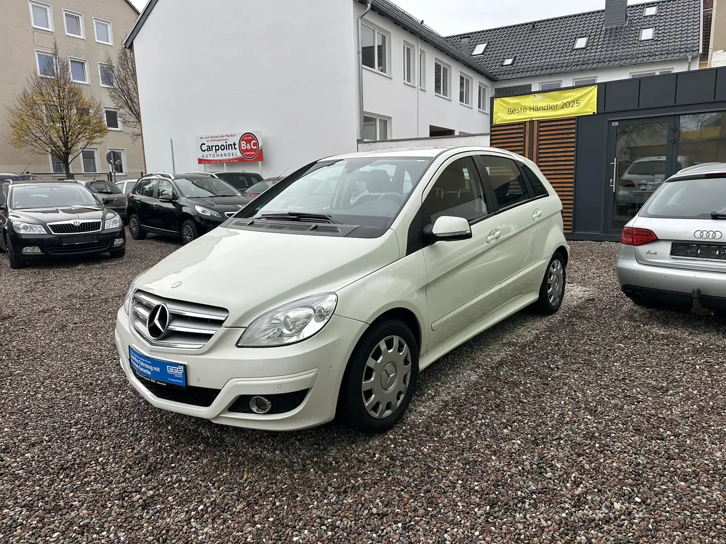 Mercedes-Benz B 200 B 200 ***KLIMAANLAGE***SITZHEIZUNG***PDC***TÜV* Weiß - 1