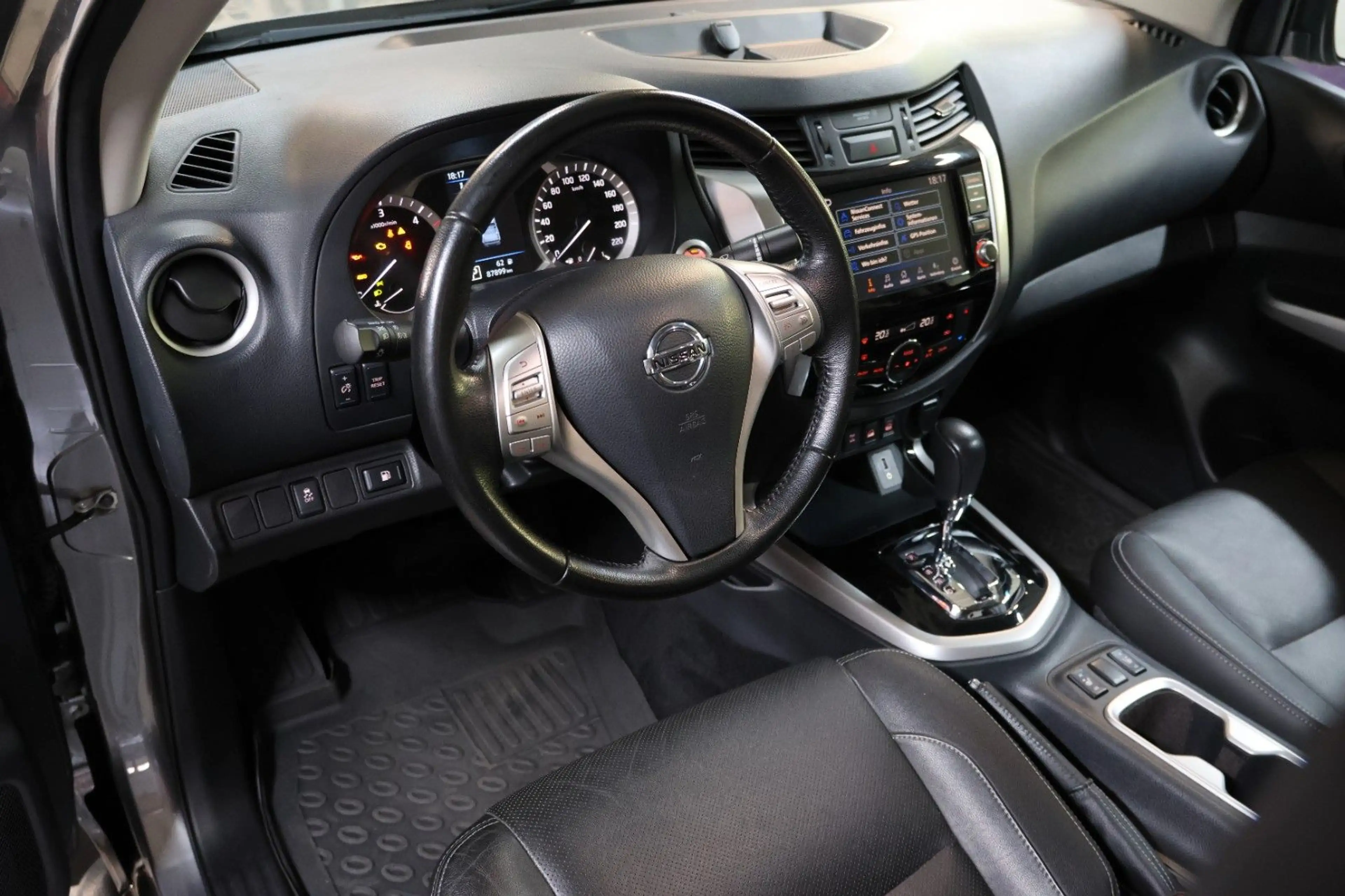 Nissan Navara NAVARA NP300 *VISIA KING CAB*SCHIEBEDACH*LEDER* — photo 15