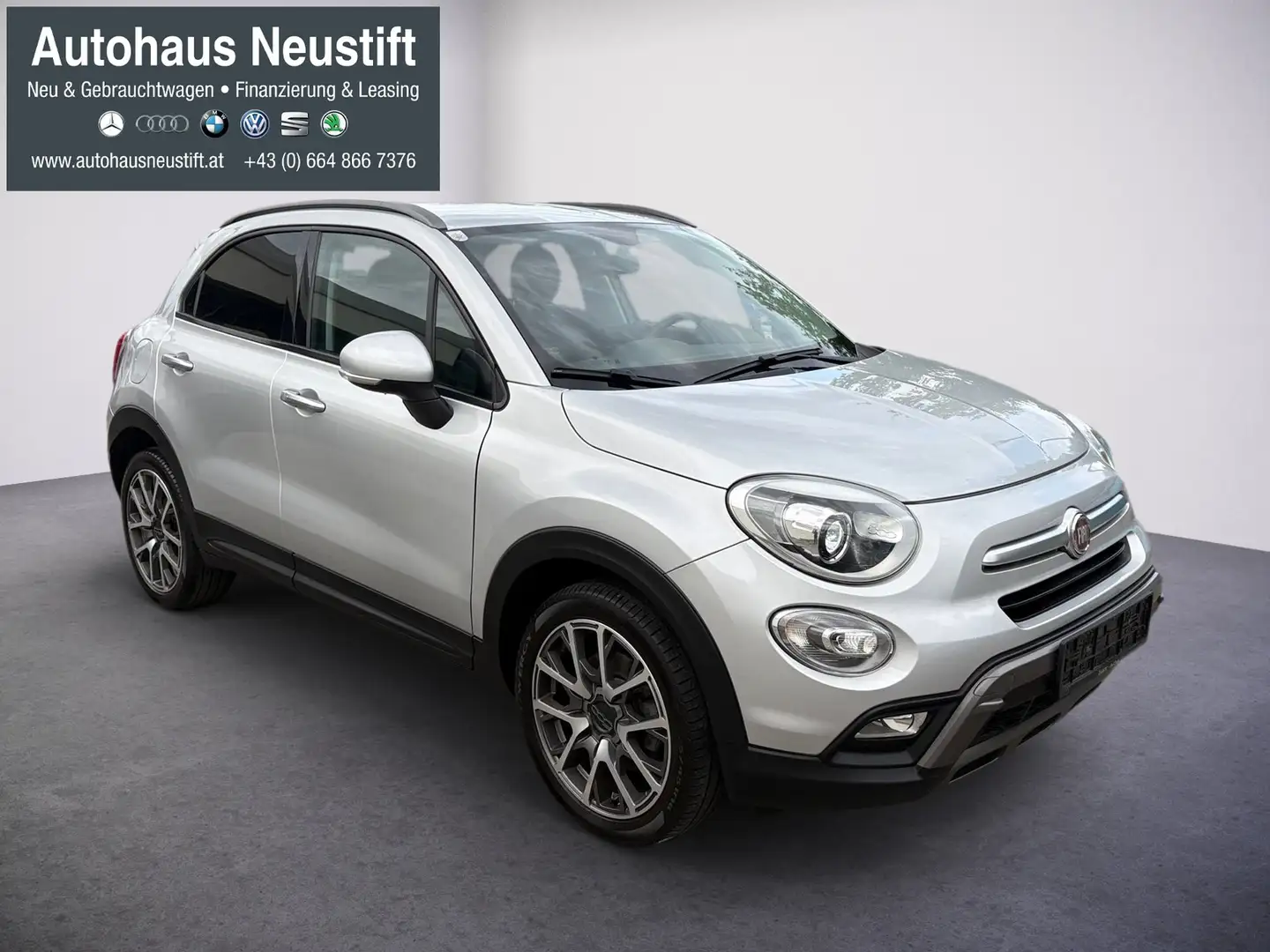 Fiat 500X Cross Plus Grau - 2