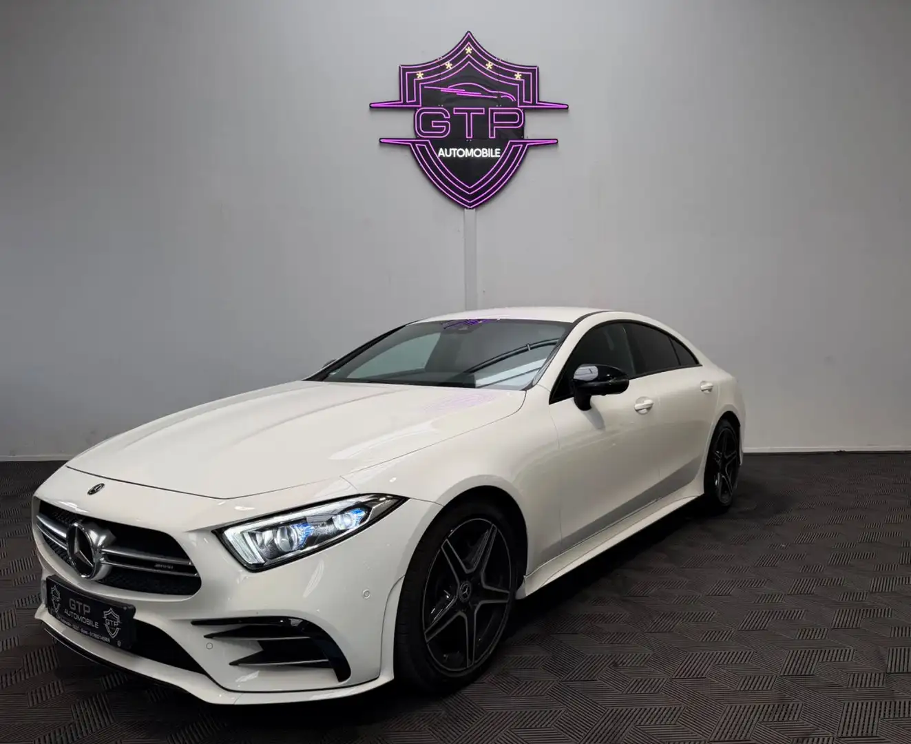 Mercedes-Benz CLS 220 d *AMG*MULTIBEAM*360*BURM* Weiß - 1
