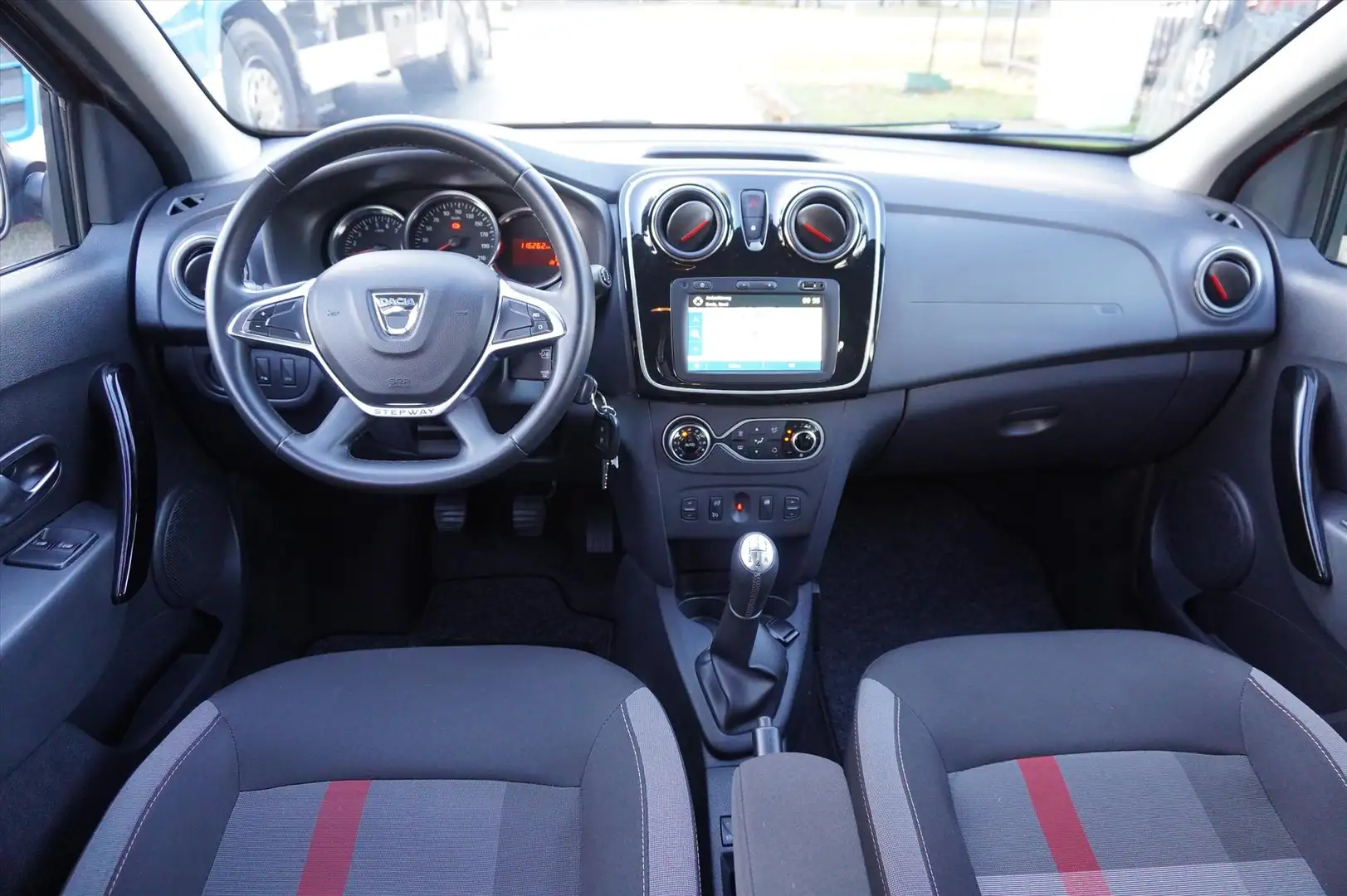 Dacia Logan Mcv 0.9 Tce 90pk STEPWAY Série Limitée Tech Road T Rood - 2