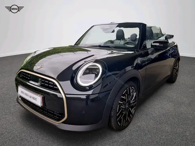 MINI Cooper C Cabrio Favoured Trim
