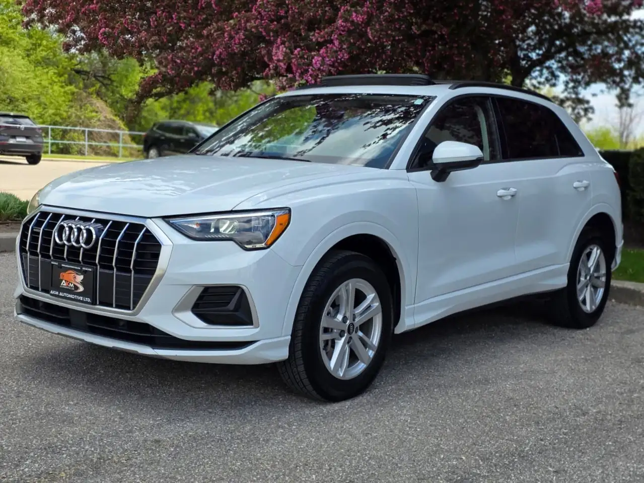 Audi Q3 снимка Audi Q3