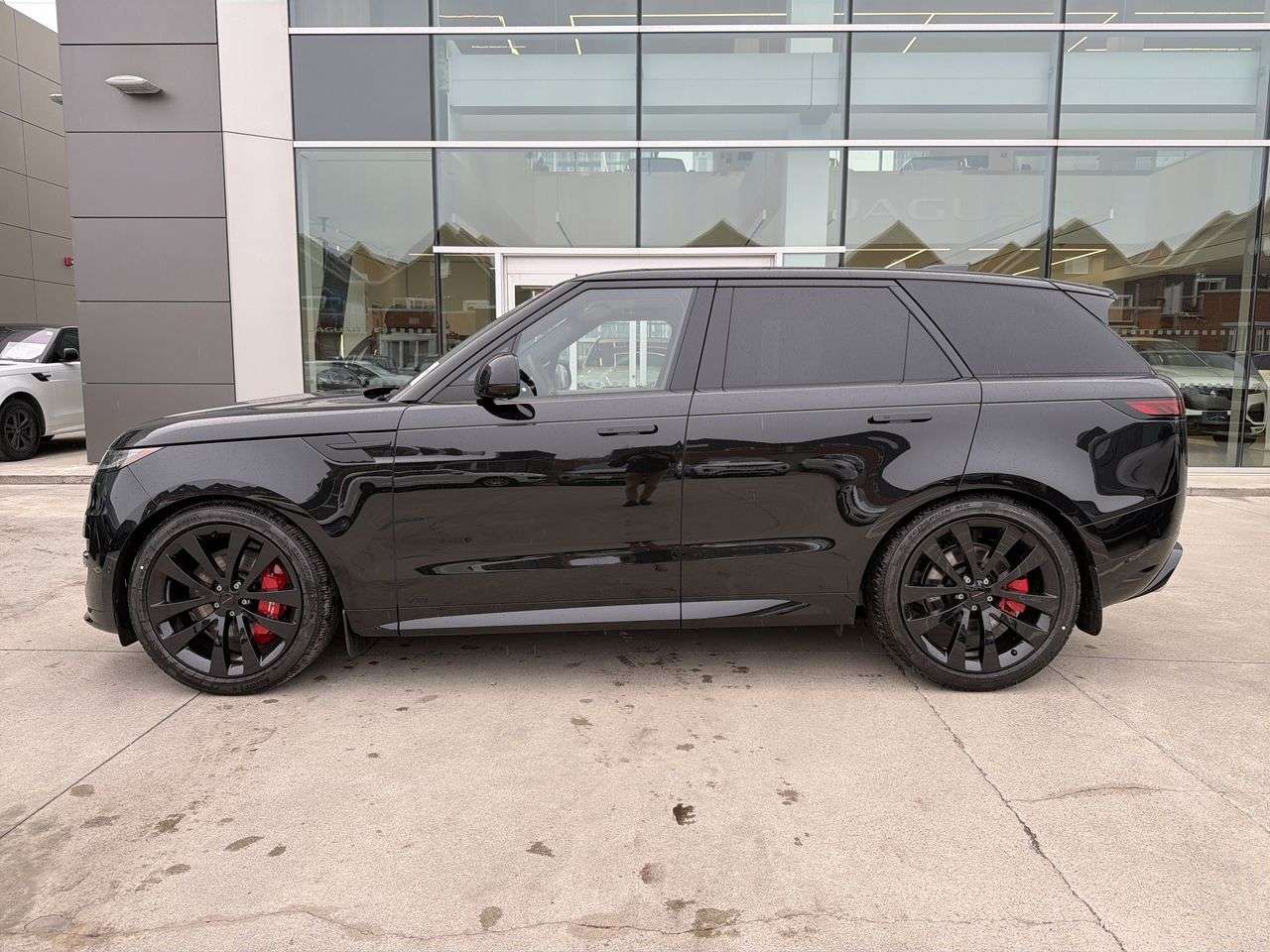 2026 Land Rover Range Rover Sport P530 Dynamic SE alt 5
