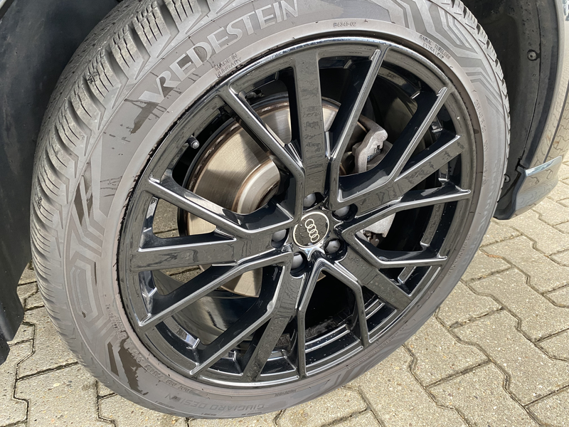 Audi Q3 Sportback 45 TFSI e S Edition 45 TFSI e S-Line ACC — photo 6