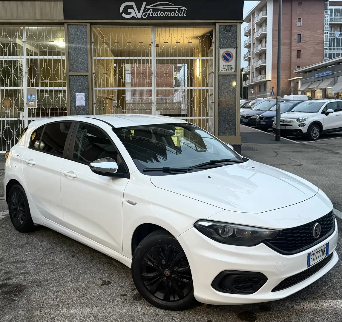 Fiat Tipo 5p 1.4 tjt Easy Gpl 120cv my17 - 1