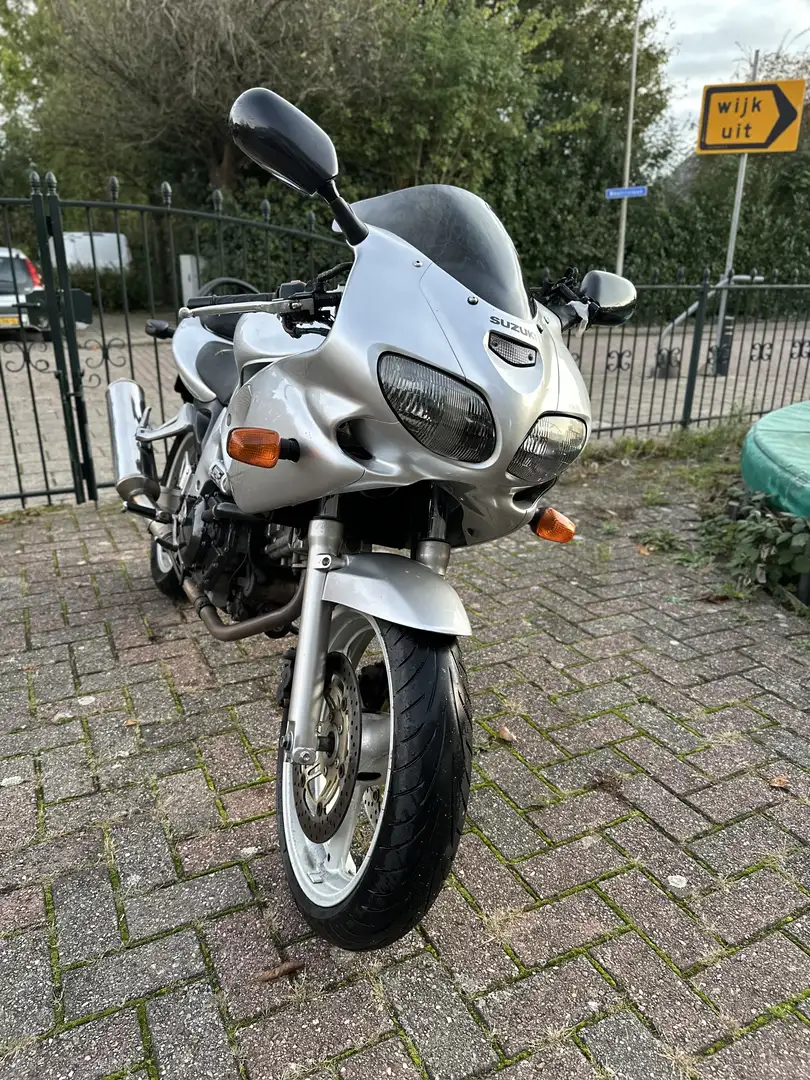 Suzuki SV 650 Suzuki SV 650 (2003) weinig kilometerstand - 2