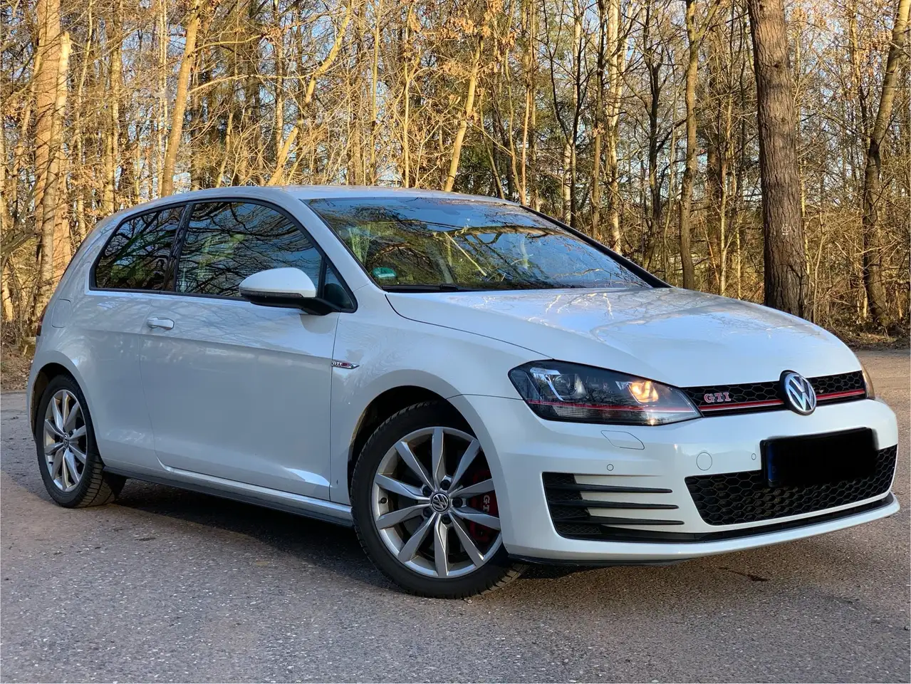 Volkswagen Golf GTI