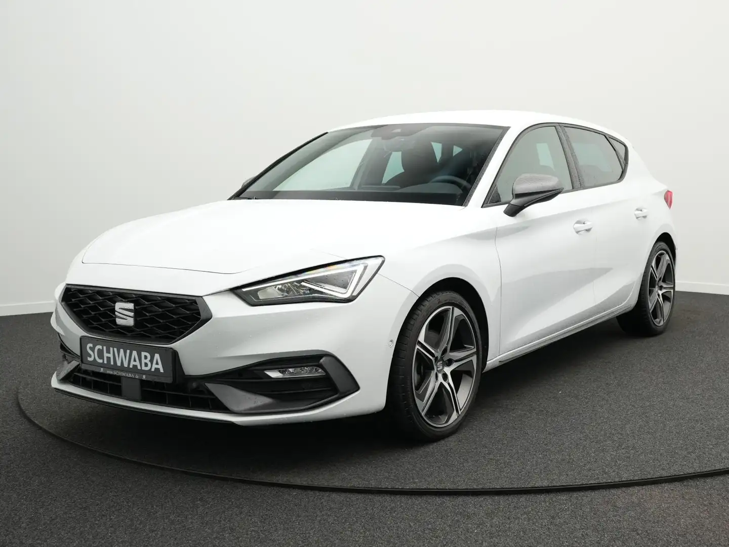 SEAT Leon FR Plus 1.5 eTSI DSG *LED*ACC*PDC*R-KAM*18" Blanc - 2