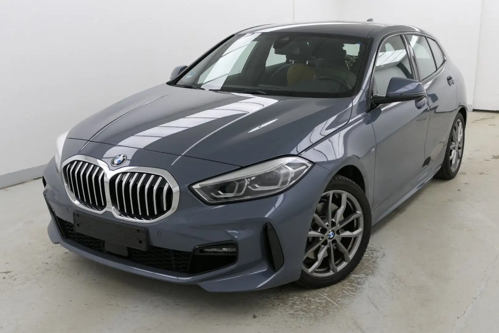 BMW 120 i Steptronic "Modell M Sport" Grau - 1