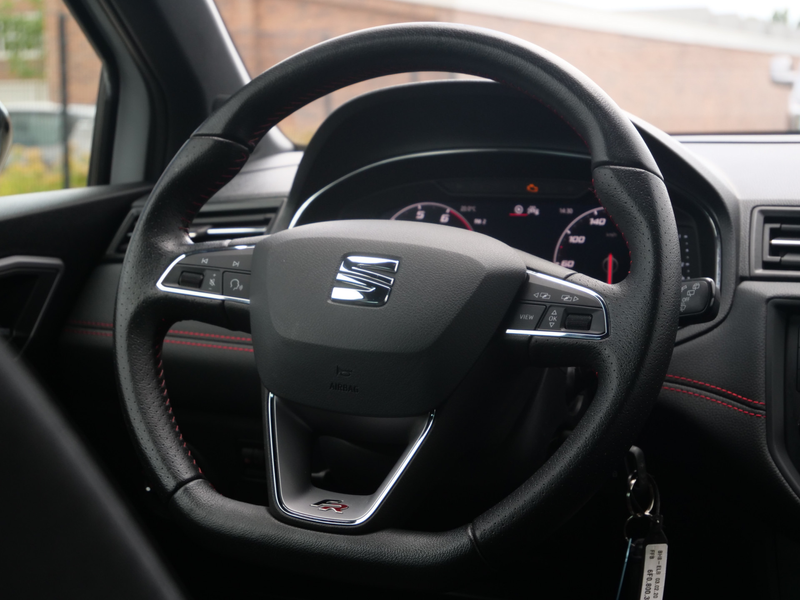 SEAT Arona 1.0 TSI FR 116Pk Apple Carplay / Camera / Trekhaak — photo 32
