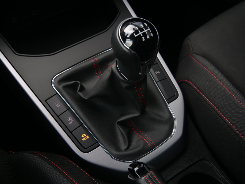 SEAT Arona 1.0 TSI FR 116Pk Apple Carplay / Camera / Trekhaak — photo 23