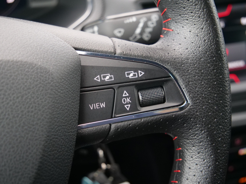 SEAT Arona 1.0 TSI FR 116Pk Apple Carplay / Camera / Trekhaak — photo 25