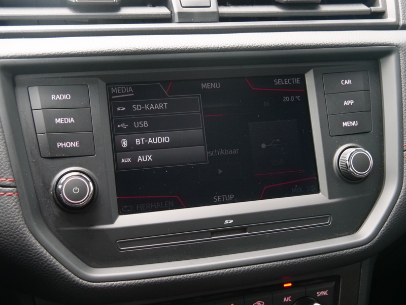 SEAT Arona 1.0 TSI FR 116Pk Apple Carplay / Camera / Trekhaak — photo 16