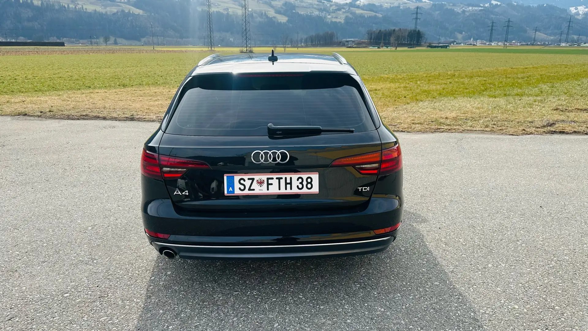 Audi A4 Avant 2,0 TDI Sport S-tronic - 2