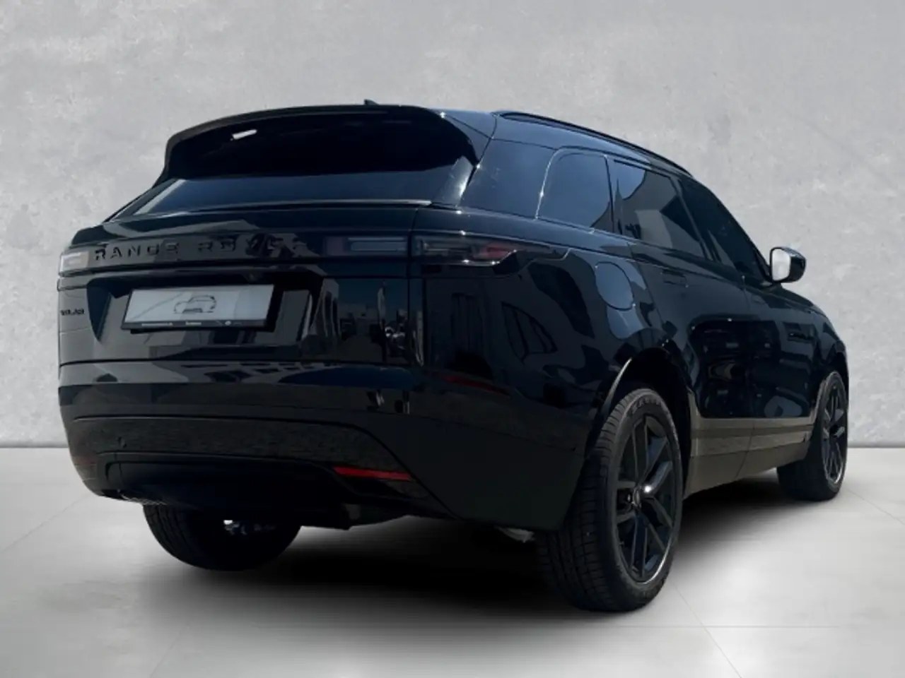 Land Rover Range Rover Velar 2026