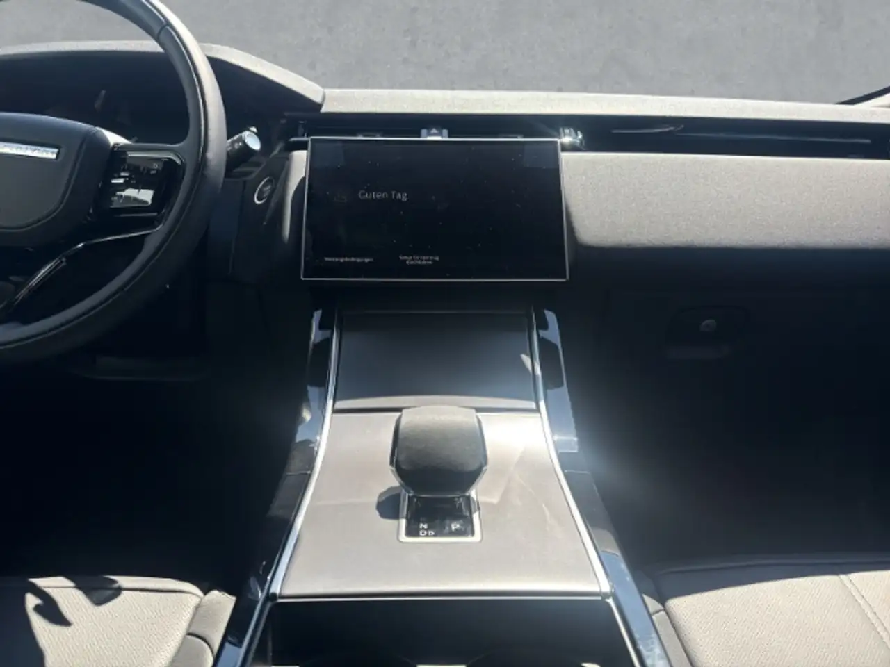 Land Rover Range Rover Velar 2026 — фото 13