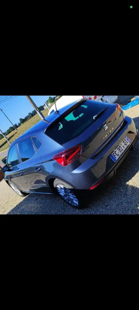 SEAT Ibiza Ibiza 1.0 80 ch S/S BVM5 Urban Argent - 2