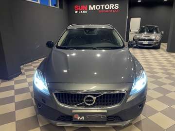 V40 Cross Country 2.0 d2 Style Plus geartronic my19