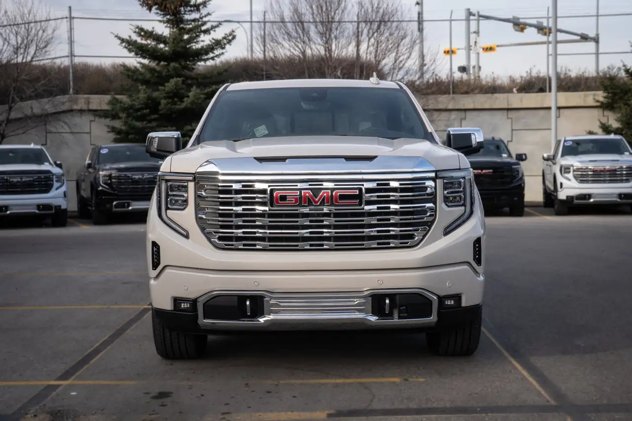 GMC Sierra 1500 снимка GMC Sierra 1500