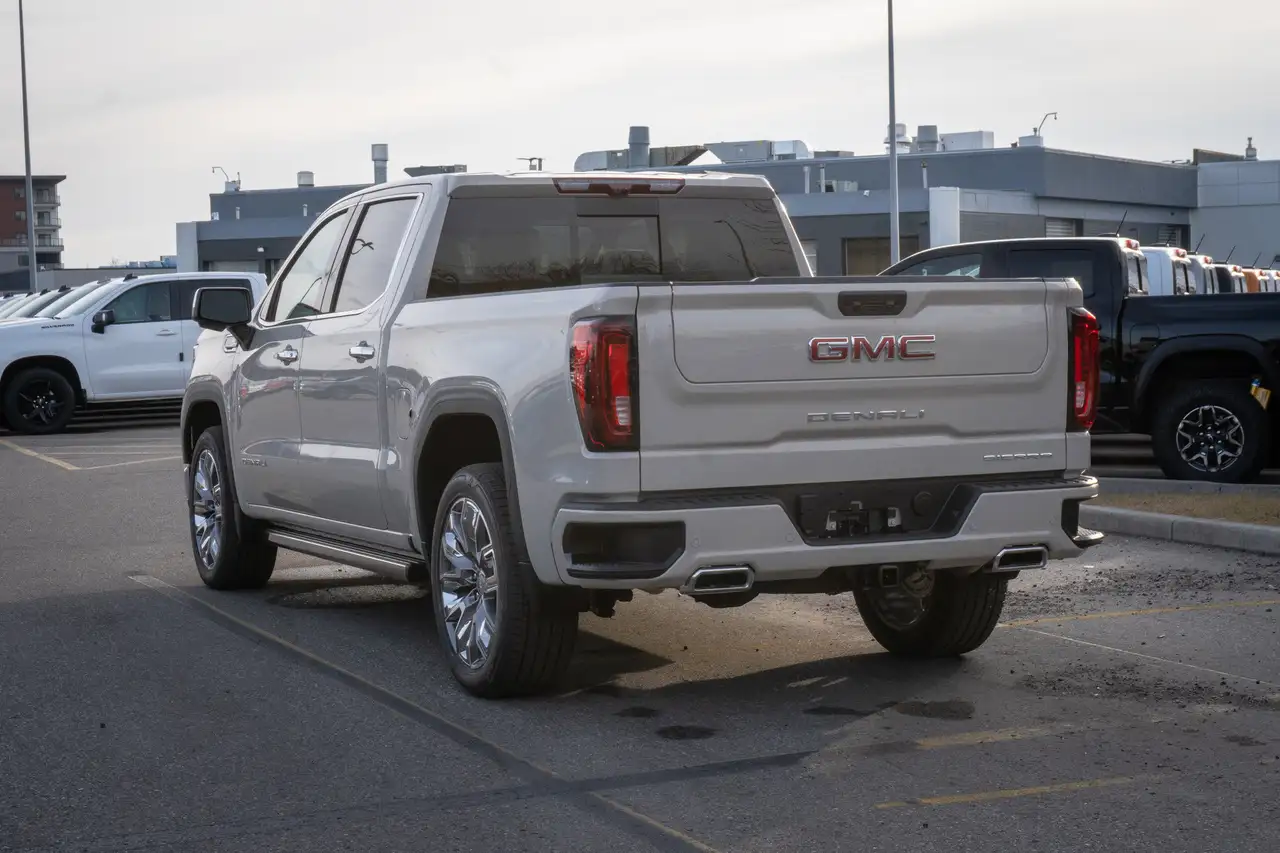 GMC Sierra 1500 снимка GMC Sierra 1500