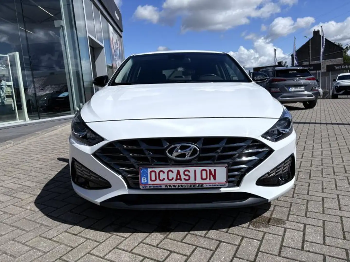 Hyundai i30 FASTBACK TECHNO Blanc - 2