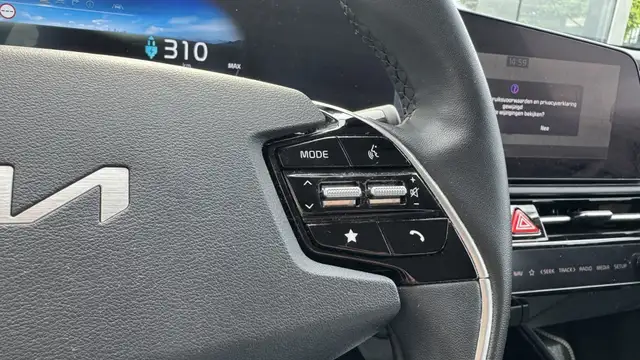 Kia E-Niro view 22