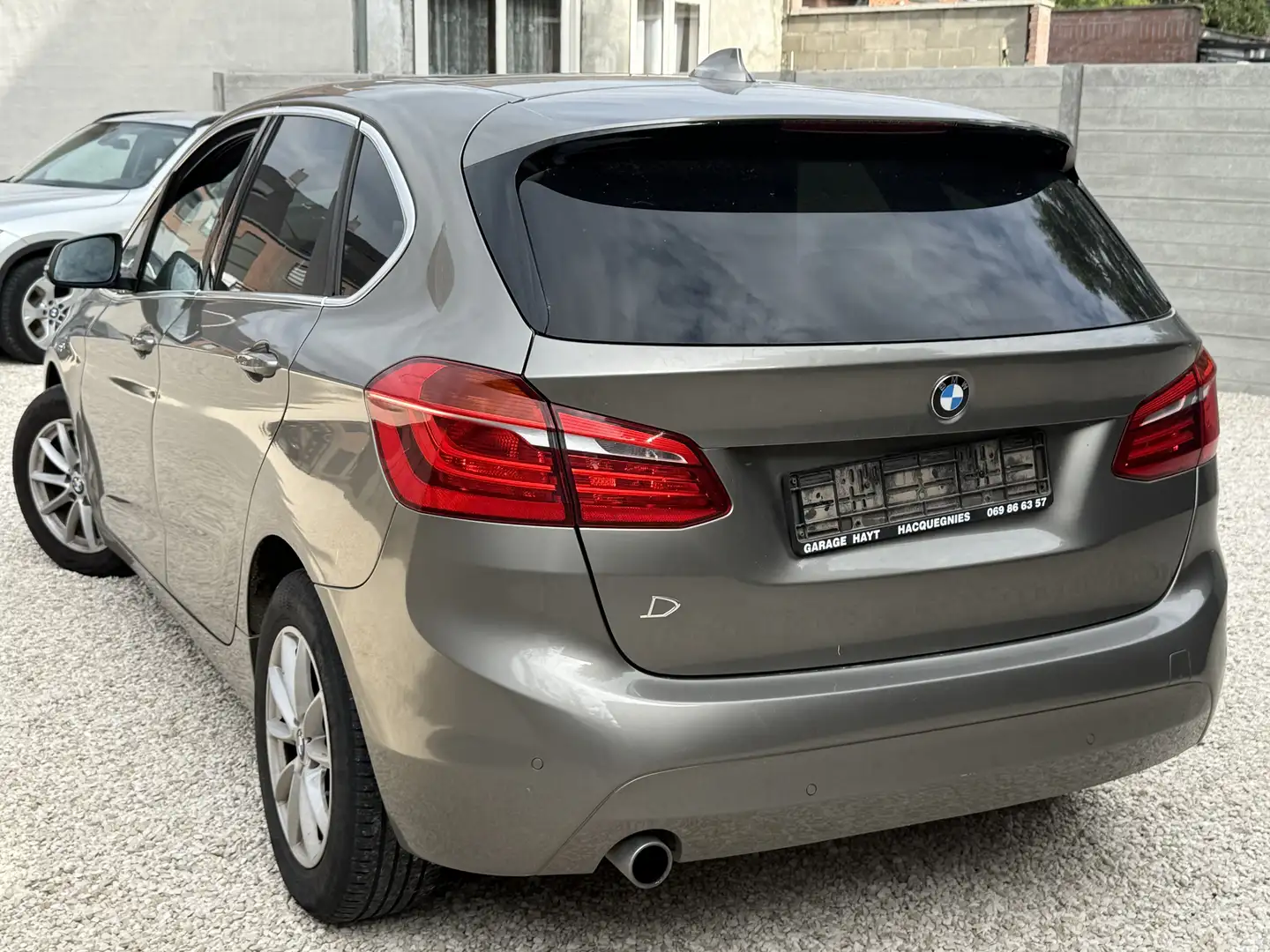 BMW 214 D • TOIT PANO • CUIR • NAVI • EU 6 B • 9 - 2