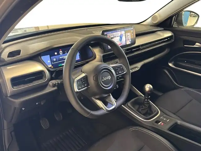 Jeep Avenger view 7