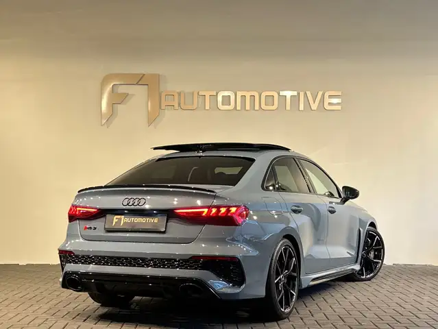 Audi RS3 view 3