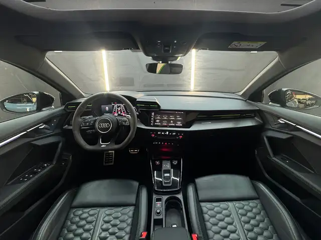 Audi RS3 view 4