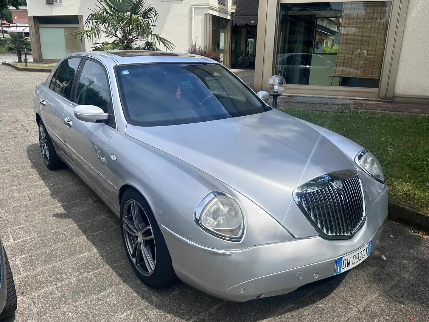 Lancia Thesis 2.4 JTD 20V aut. Executive Grigio - 2
