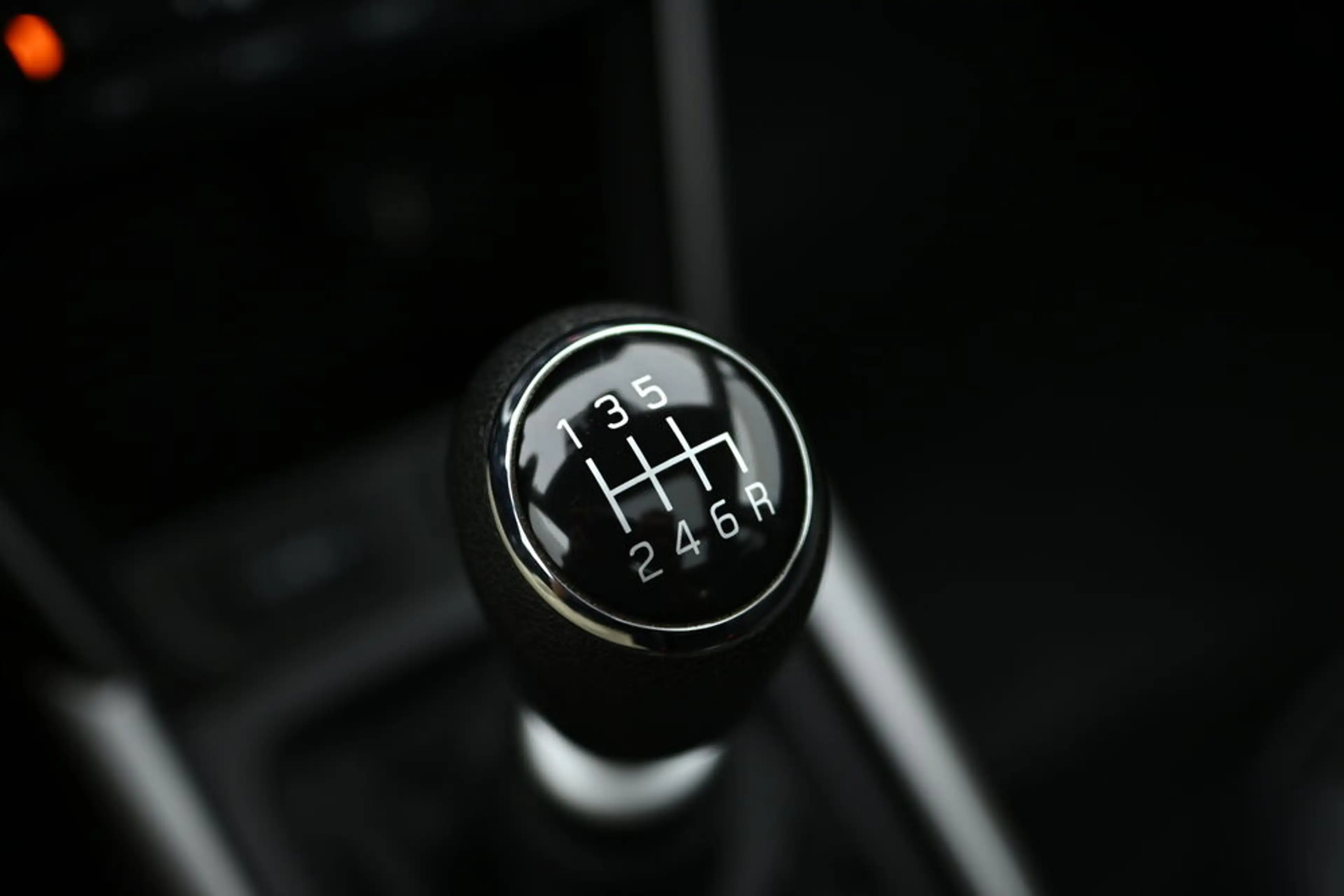 Suzuki S-Cross 1,4 GL+ DITC Hybrid ALLGRIP flash — photo 12