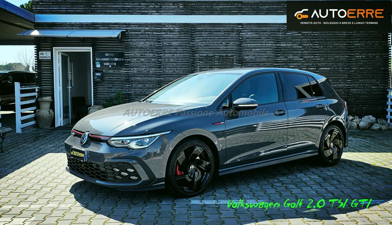 Volkswagen Golf GTI VIII 2.0 TSI 245cv