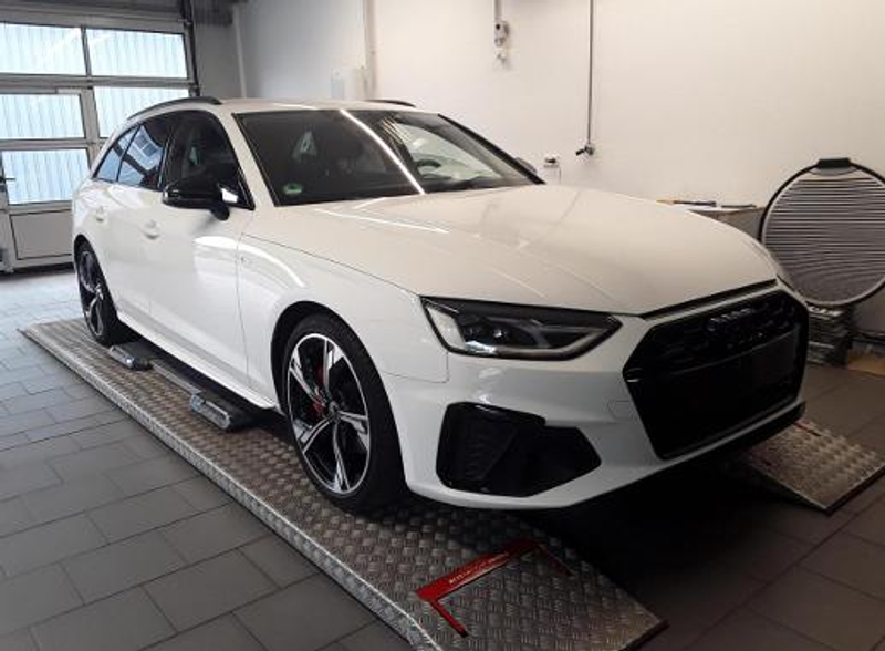 Audi A4 Avant 40 TDI qu S Line Navi+,Kamera,SmartphoneInt, — photo 10
