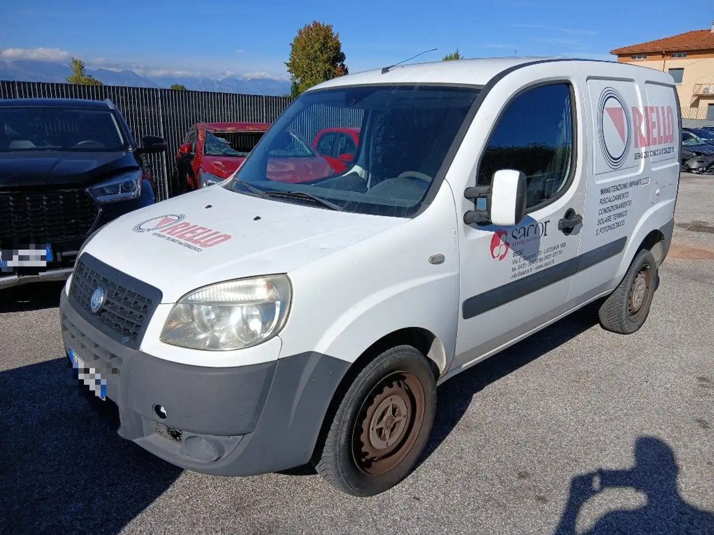 Fiat Doblo 1.3 MJ 16V Bianco - 1