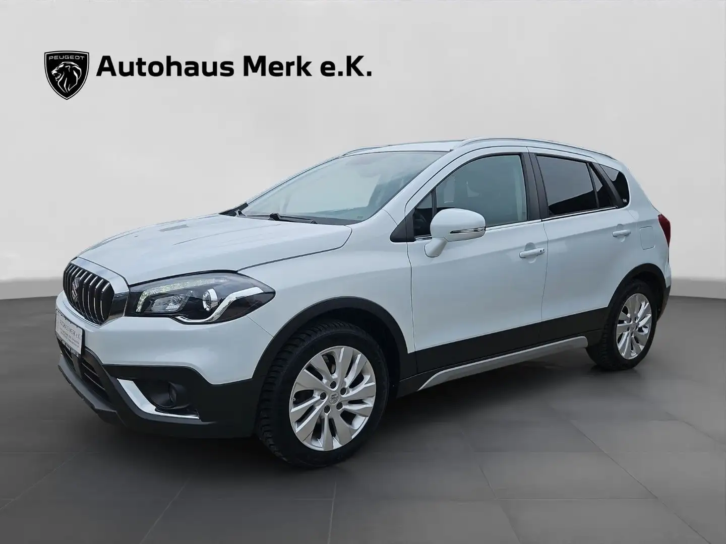 Suzuki SX4 S-Cross Comfort 4x4, 8-fach Wit - 1
