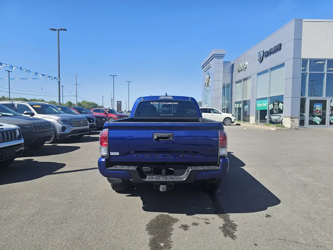 Toyota Tacoma снимка Toyota Tacoma