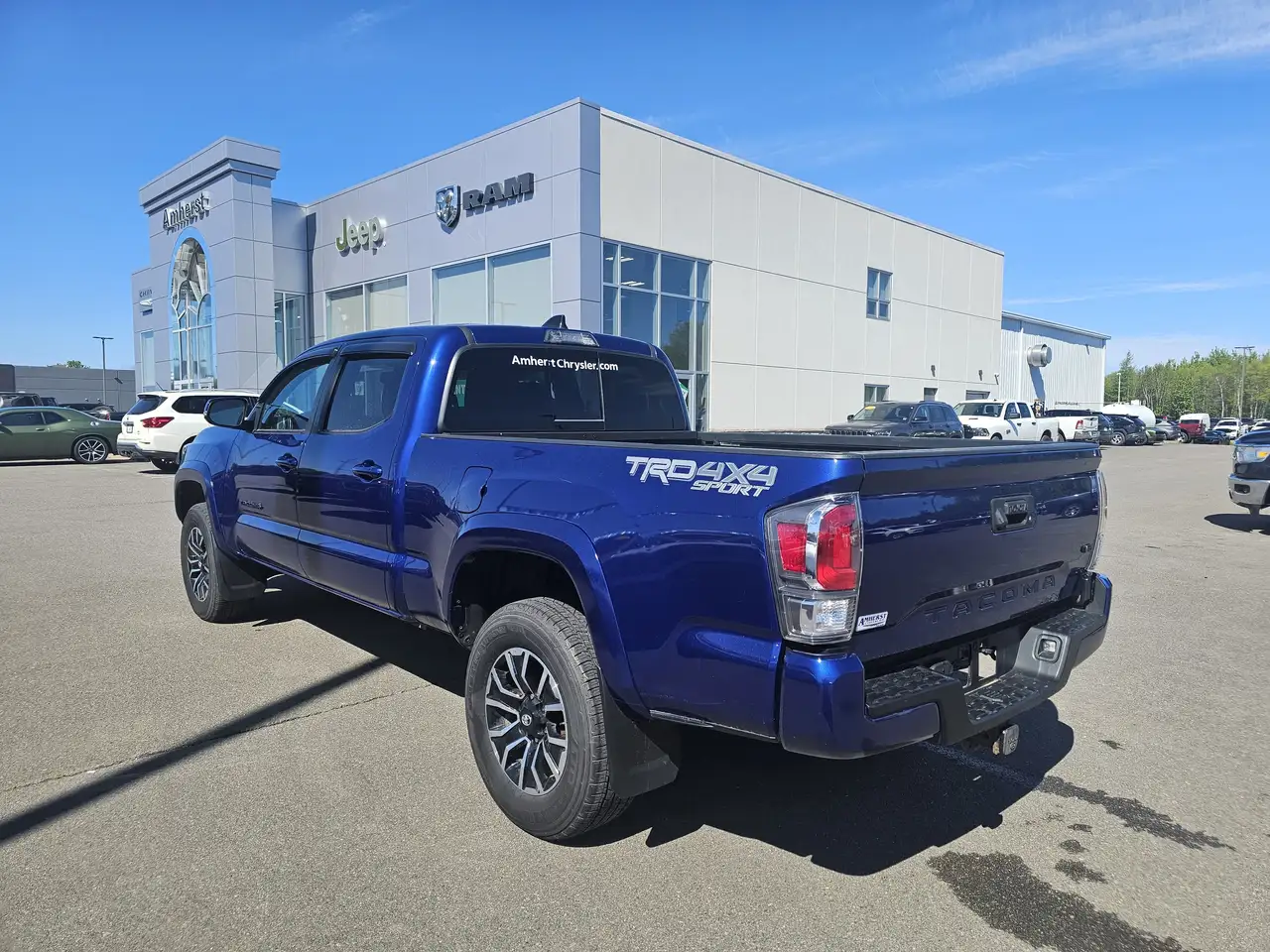 Toyota Tacoma снимка Toyota Tacoma