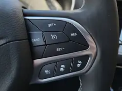 Chrysler Grand Caravan 2027 — фото 11