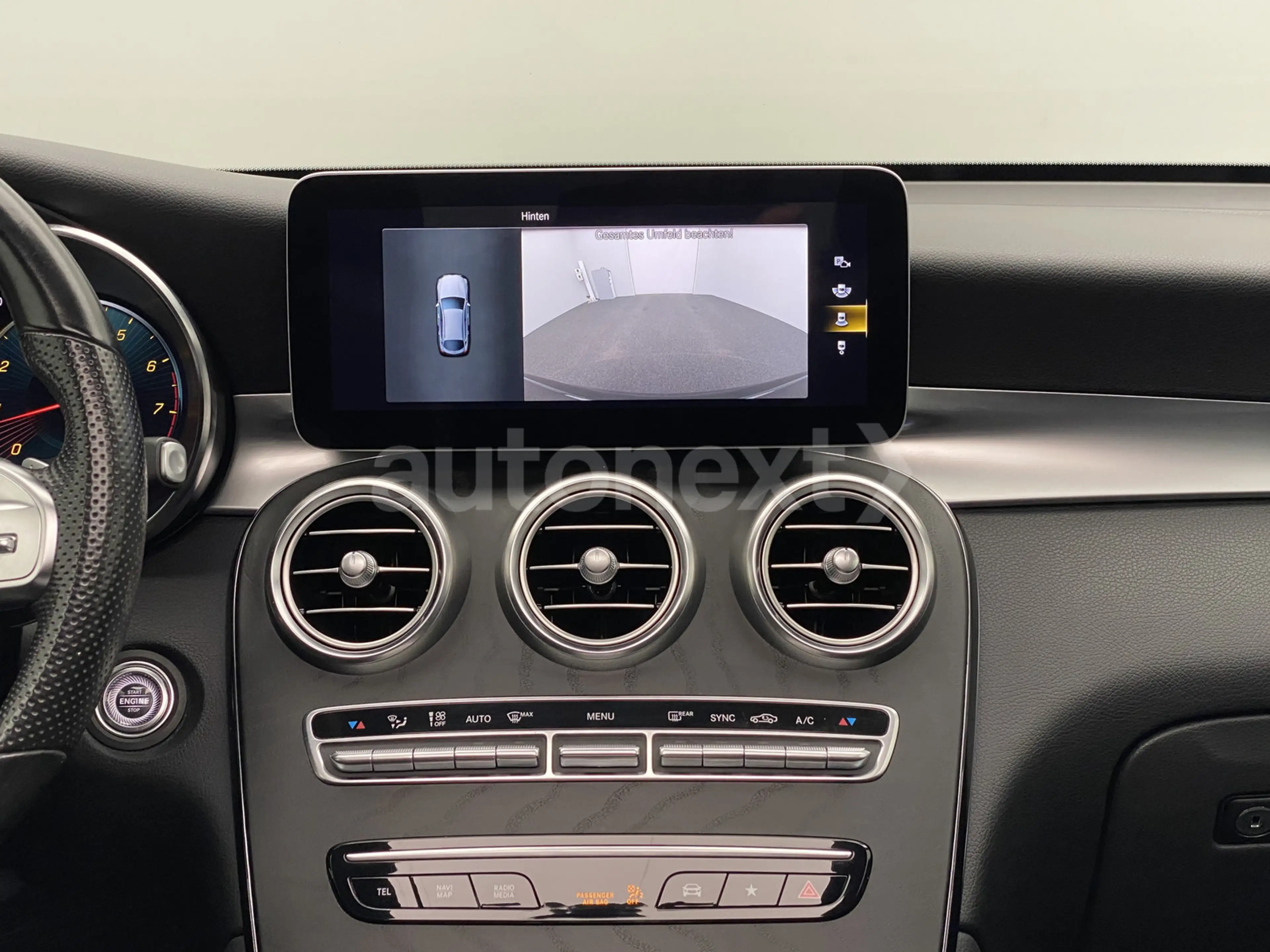 Mercedes-Benz GLC 200 Coupé *2x AMG Line+Night* Schiebedach+DISTR+AHK — photo 27
